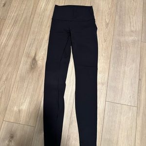 Lululemon leggings size 4